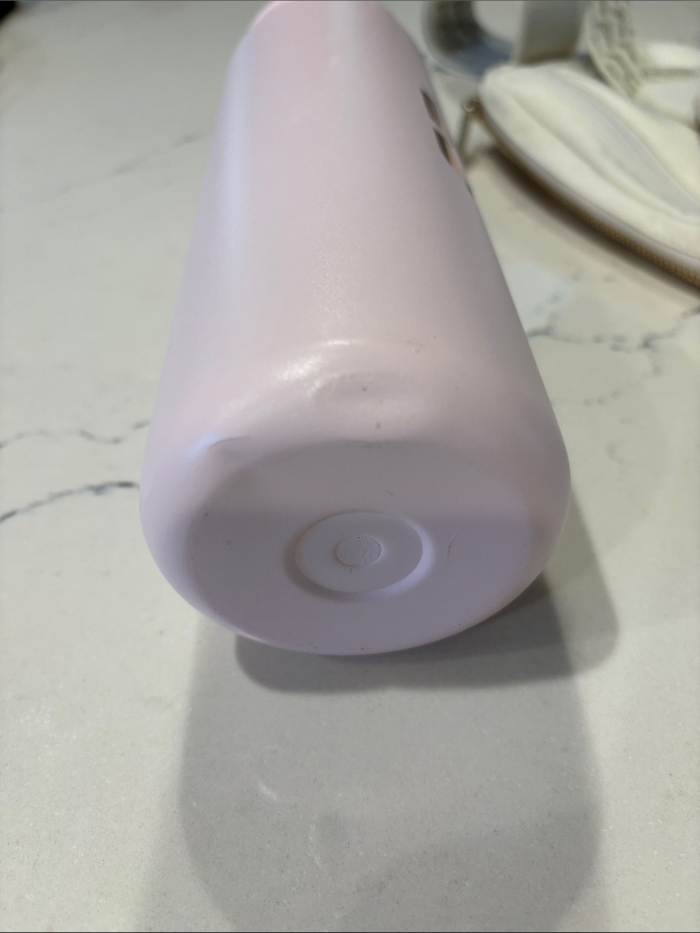 lululemon Pretty In Pink Bundle—Water Bottle, Cap & Accessories, NWT + Gift Bag - Picture 12 of 13